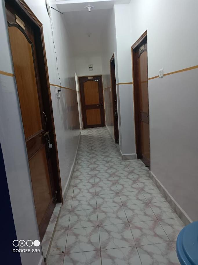 Tara Guest House Bodh Gaya Buitenkant foto